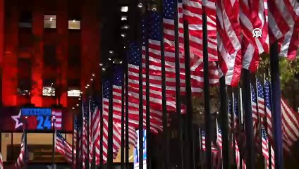 ABD'liler başkanlık yarışını dev ekranlardan takip ediyor