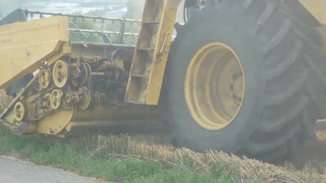 Dalla siccità alle alluvioni, la natura minaccia l'agricoltura - IL SERVIZIO