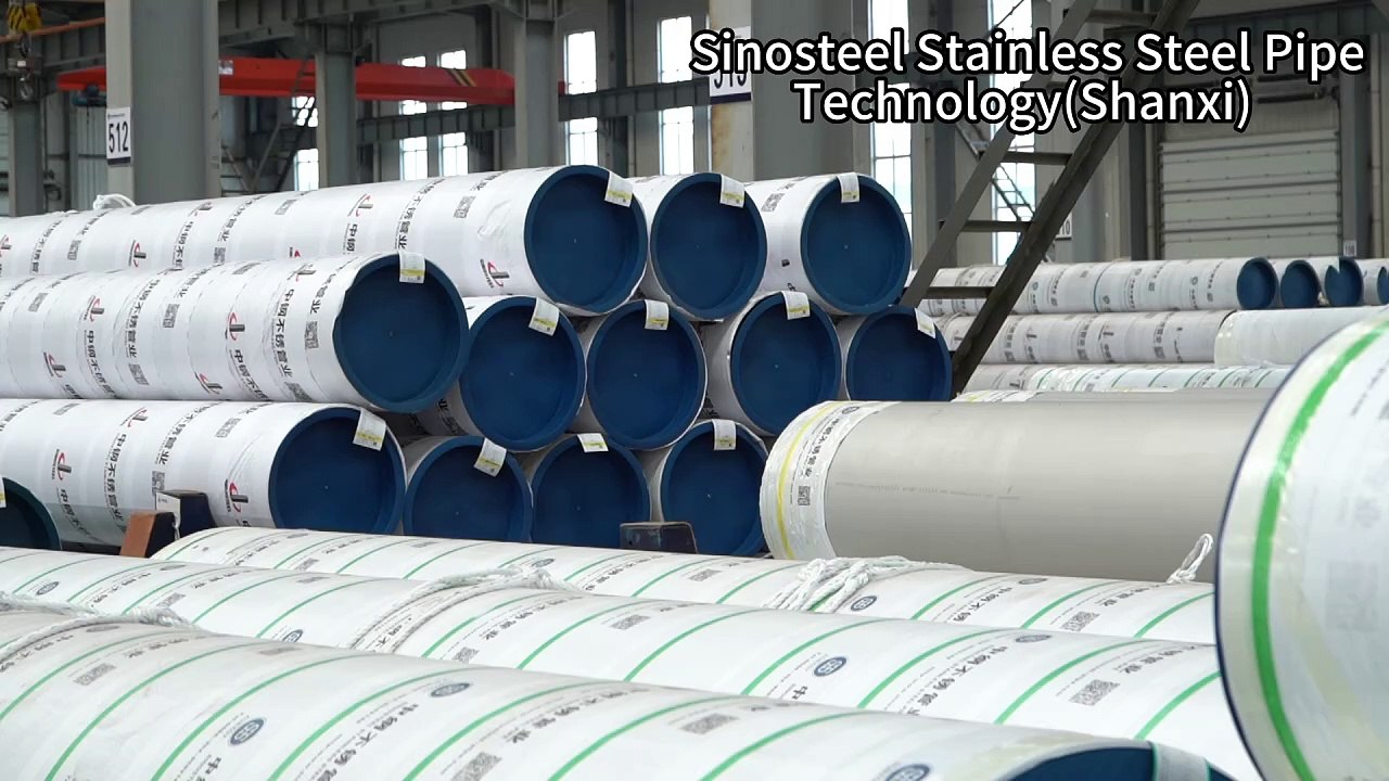 The stainless steel pipes stand like soldiers in formation, each in its place, presenting a picture of meticulous order and tasteful arrangement.