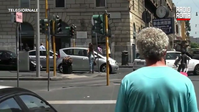 TAXI INTROVABILI, IL COMUNE: NUOVE LICENZE PER IL GIUBILEO