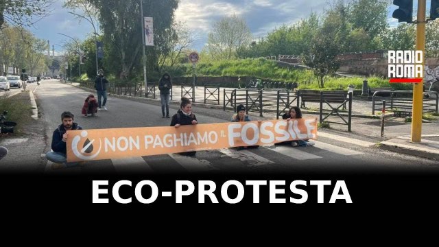 NUOVA ECO-PROTESTA: ULTIMA GENERAZIONE BLOCCA VIA APPIA