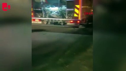 Hareket halindeyken yanan otomobilin sürücüsü yaralandı