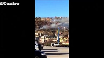 Montorio, le immagini dell'incendio a ridosso delle case