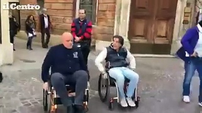 Teramo, sindaco e consiglieri in carrozzina per la citt?