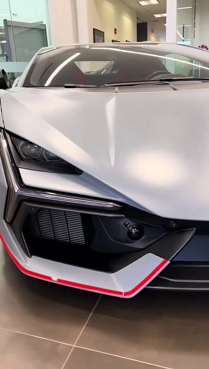 Ferrari side Review