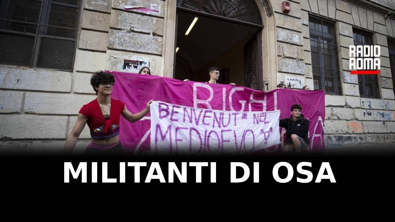 Scuola spaccata sul prof del Liceo Righi