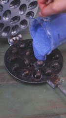 Complete restoration of an old waffle pan. It still works! 😮