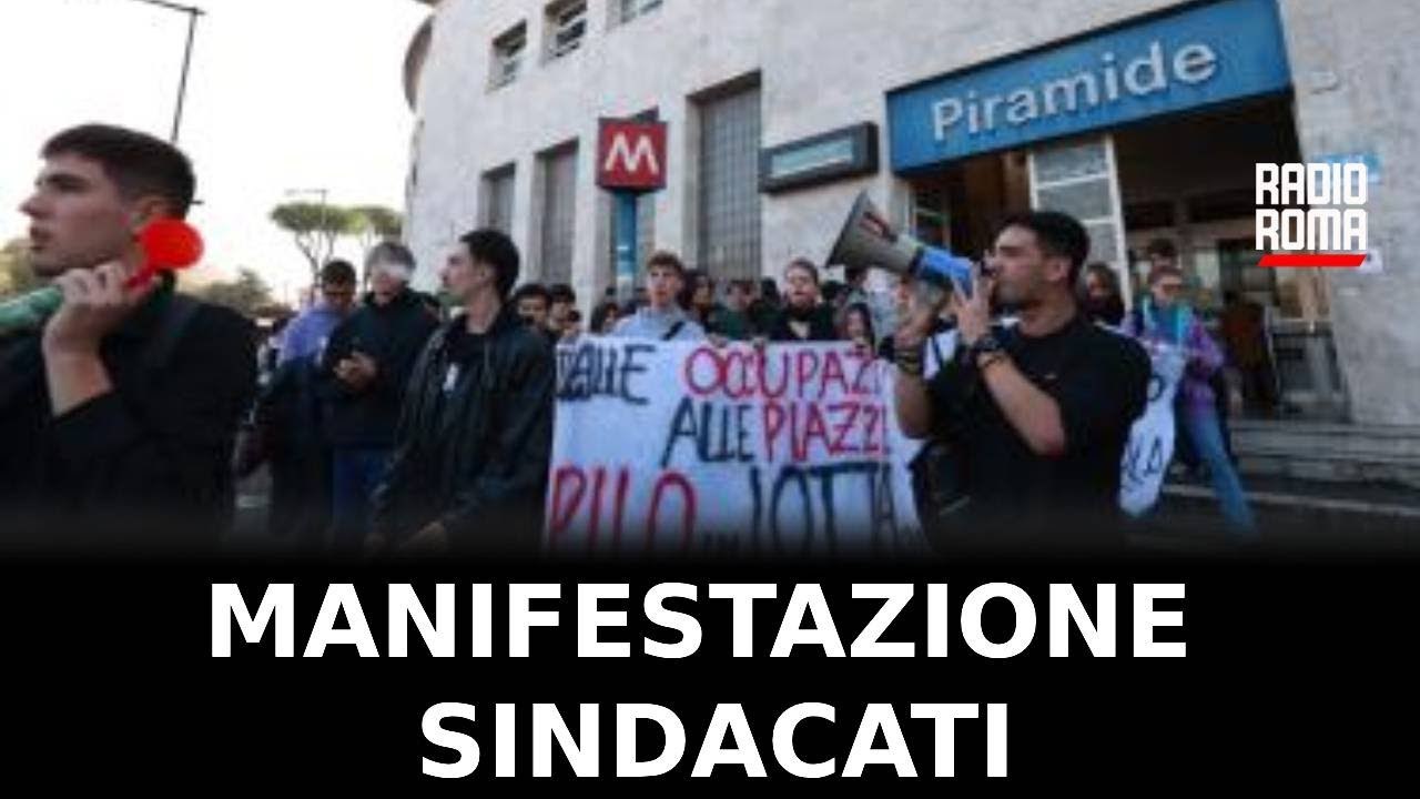 Manifestazione sindacati, esplodonò due bombe c...