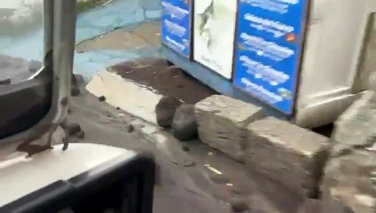 Il video di Stromboli invasa dal fango