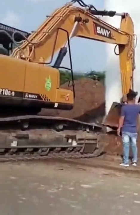 La puissance de la pression de l'eau... impressionnant