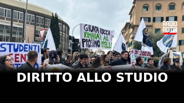 Diritto allo studio, studenti manifestano sotto la Regione
