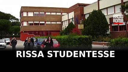 Rissa tra studentesse, al Seneca arrivano i carabinieri