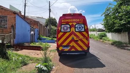 Jovem de 19 anos queima o rosto com óleo quente no Universitário