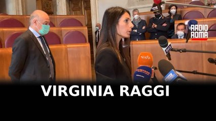 Virginia Raggi a processo per il braccio di ferro con Ama