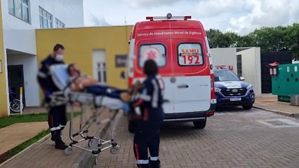 Indivíduo que foi contido por populares após furto é socorrido pelo Samu na delegacia