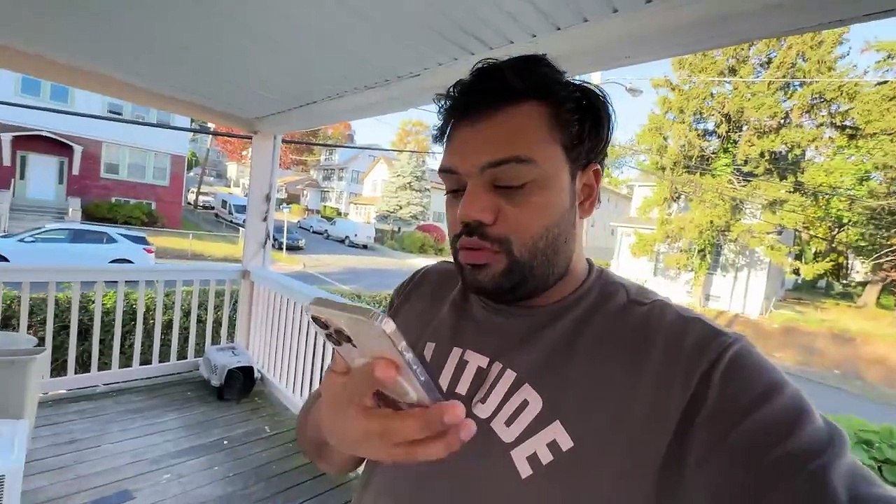 Babay Ko America Mein Surprise De Diya 🇺🇸😍 _ Unexpected Entry In USA 🔥 _ Aroob Naraz Ho Gai 😭(720P_HD)