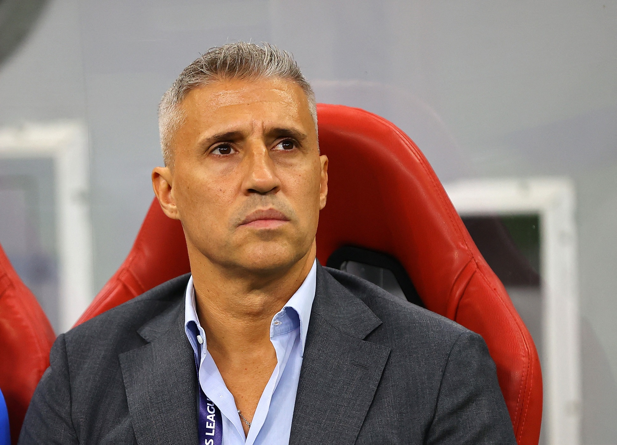 العين الإماراتي ينهي عقد المدرب الأرجنتيني هيرنان كريسبو