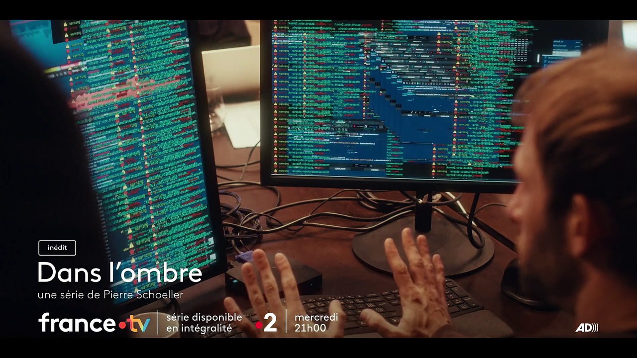 "J'ai été malade pendant 3 mois" : Swann Arlaud a détesté jouer César dans la série Dans l'ombre, un personnage qu'il n'aime pas