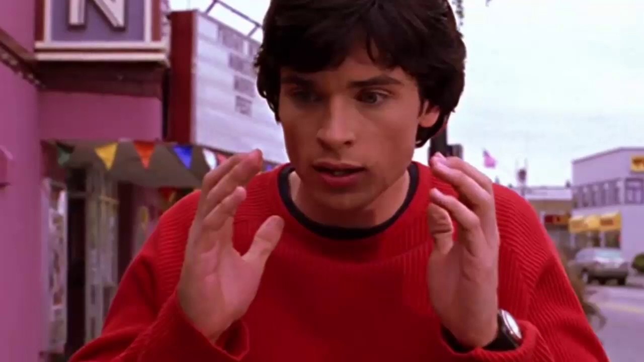 Smallville 1ª Temporada (2001) Dublado (Episodio 4) Visões de Raio-X