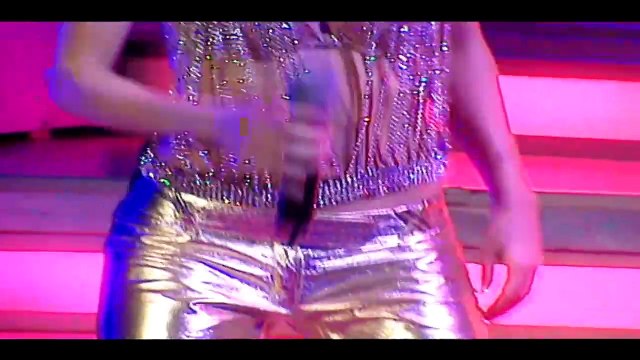 KYLIE MINOGUE — Confide In Me /// Kylie: On A Night Like This · (2000) · Kylie Minogue In Concert · Live In Sydney