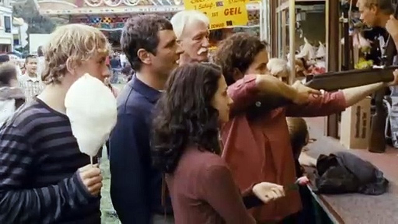 Die Liebe der Kinder | movie | 2010 | Official Trailer