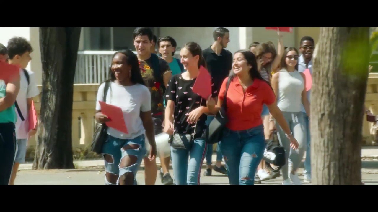 Ein leichtes Mädchen | movie | 2019 | Official Trailer