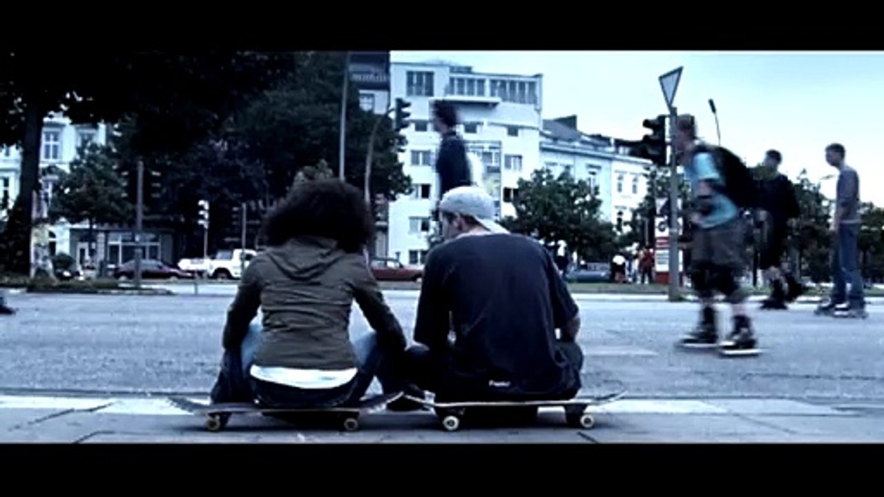 Mikrofan | movie | 2007 | Official Trailer