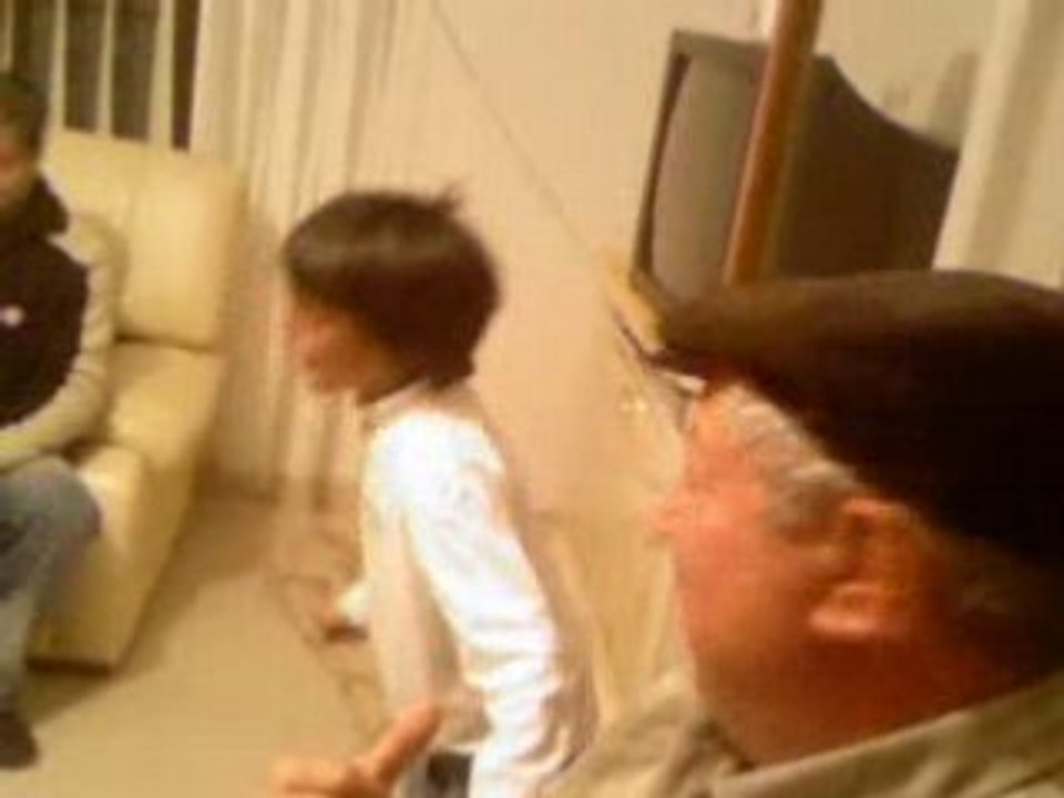 petit gitan c un monstre deja !!!!!!!!