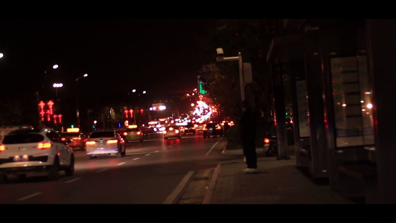 Di Antara Pilihan - (Official Music Video)