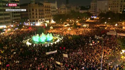 Inondations : 130 000 personnes ont manifesté à Valence