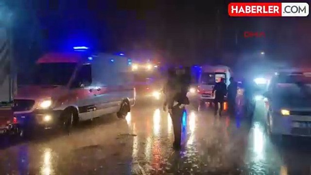 İstanbul'da yolcu otobüsü devrildi: 2 kişi öldü, 15 kişi yaralandı