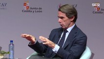 Aznar acusa a Sánchez de gestionar la DANA como si presidiese 