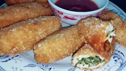 Cheesy Chicken rolls recipe by Simple Khanay