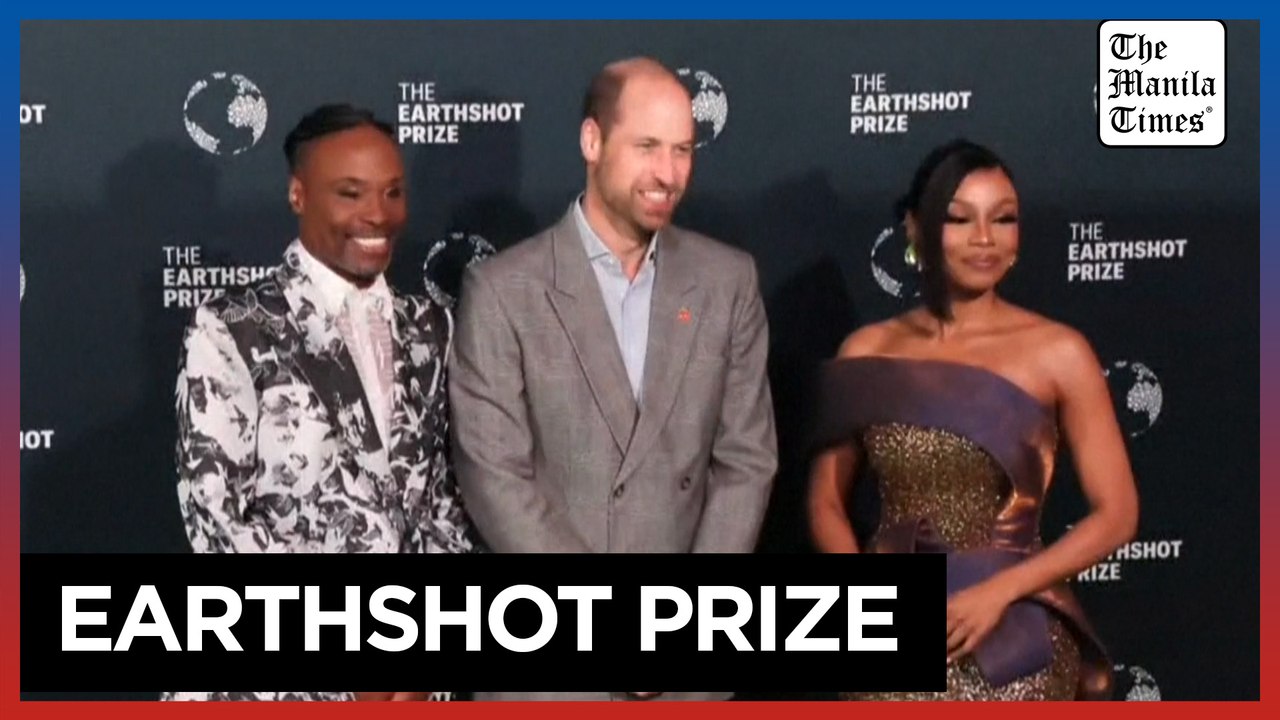 Prince William arrives on green carpet for Earthshot Prize ceremony in Cape Town