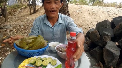 tôm sống Cuốn Lá Xoài Non