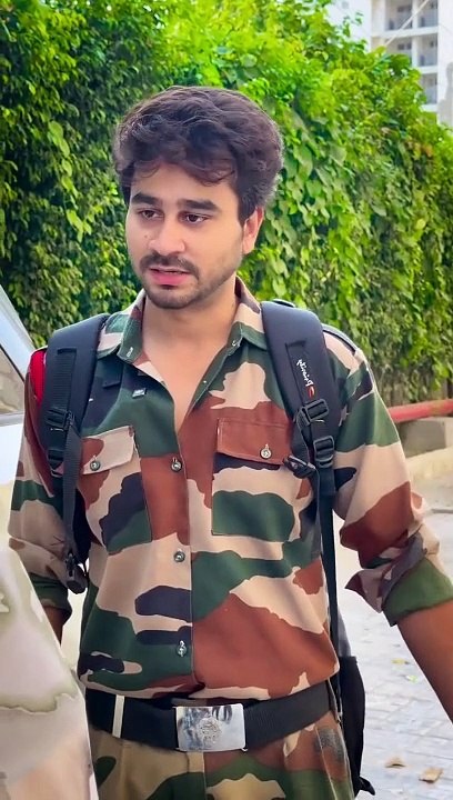 फ़ौजी की माँ को निकला घर से