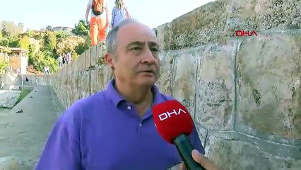 Antalya'da korkutan gelişme! Yat Limanı İskelesi 15 derece eğildi!