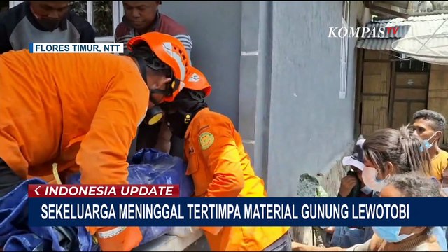 Terkini! Evakuasi Sekeluarga Tertimpa Material Gunung Lewotobi Laki-Laki Usai Kembali Erupsi