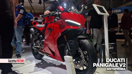 Ducati Panigale V2: leggera e velocissima