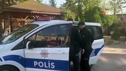 Gürültü yaptığı gerekçesiyle yumruk attığı küçük çocuğu yere fırlattı, o anlar kamerada