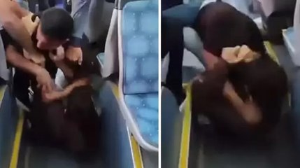 Otobüste ‘çocuğa dayak’ kavgası kamerada