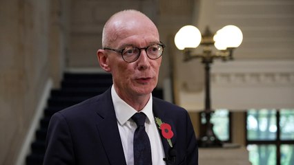 Government plays down historic Labour Trump comments