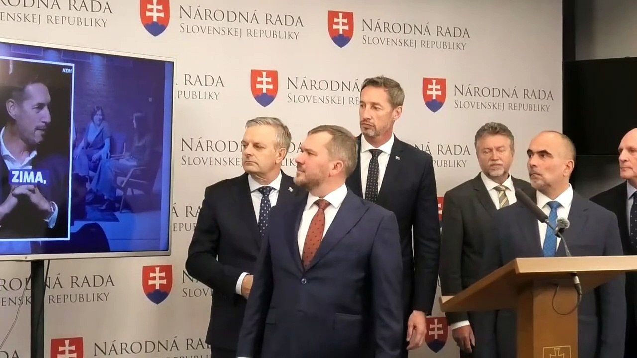 ZÁZNAM: KDH: Vláda ťahá Slovensko na východ a zneužíva politickú moc