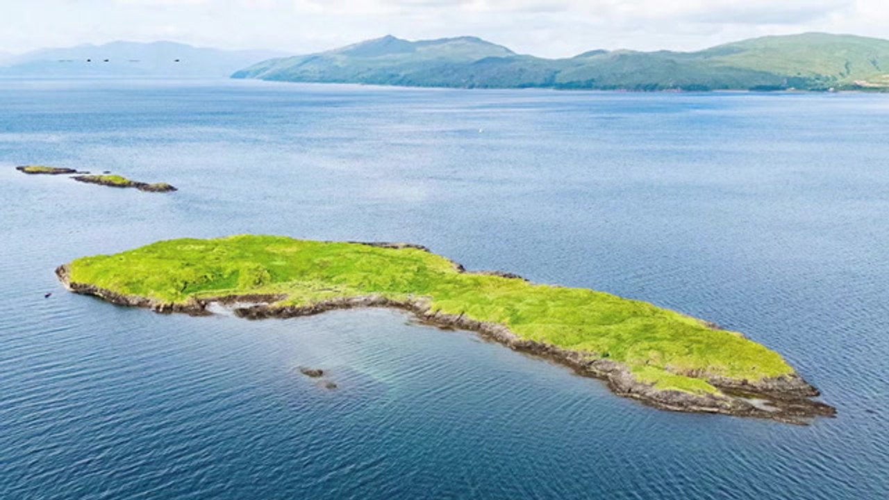 Sick of everything? Uninhabited Scottish island for sale for £125,000
