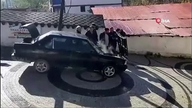 Tofaş yine dayanamadı! Alev alev yandı!