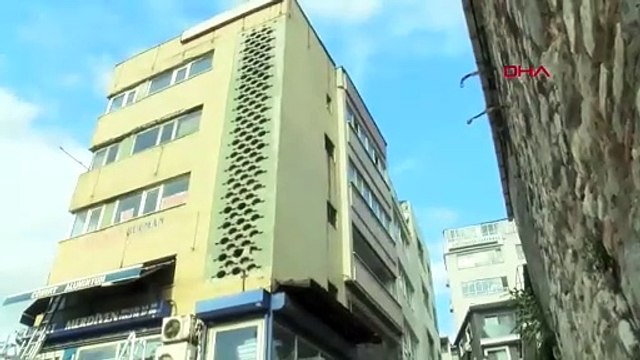 İstanbul - Beyoğlu'nda 5'inci kattan düşerek ağır yaralanan mühendis hayatını kaybetti