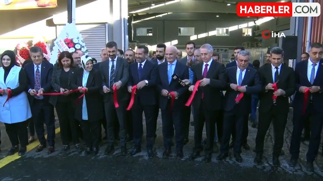 Elazığ'da 80 Bin Kapasiteli Halk Ekmek Fabrikası Açıldı