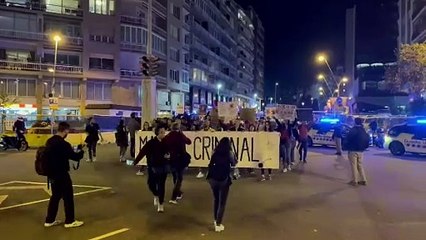 Manifestació a Barcelona contra Mazón