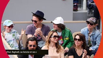 Raphaël : Cette peur insurmontable d'un moyen de transport liée à son histoire familiale...