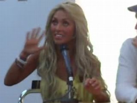 Conferencia RBD PR 2008 (2) FC Anahi Rocks PR